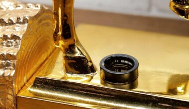 YouTuber reports battery swelling caused Galaxy Ring to get stuck on his finger