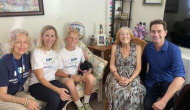 Three generations San Diego family delivers meals for National Grandparents' Day