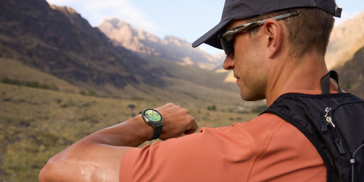 These 5 smartwatch features will help you dial up your training