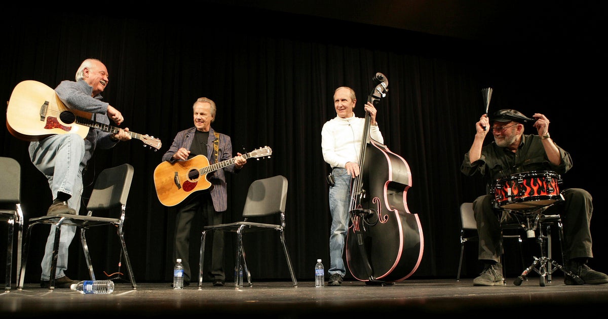 Sonny Curtis, member of the Crickets who wrote the "Mary Tyler Moore Show" theme song, dies at 88