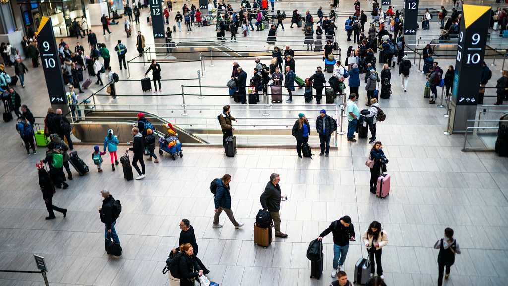 Off-duty officer shoots man inside NYC's Penn Station, police say