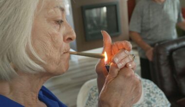 Why more seniors are turning to cannabis use
