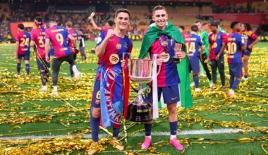 Barcelona midfielders come to blows in pre-season training forcing captains to break it up