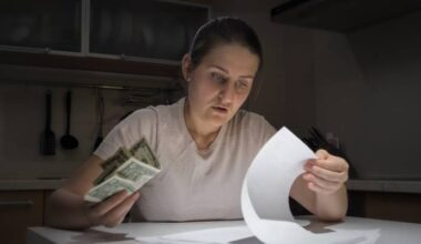 52% of Americans live paycheck to paycheck, says Ramsey Solutions — and they don’t expect relief anytime soon