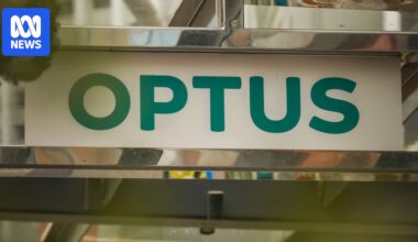 Optus network failure impacted triple-0 calls in several states where patients died after 'unacceptable' lapse