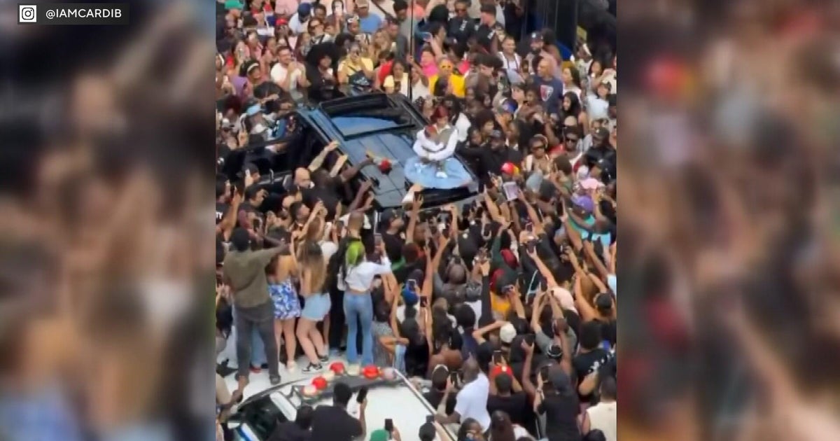 Cardi B draws crowds to Washington Heights with NYC bodega pop-up
