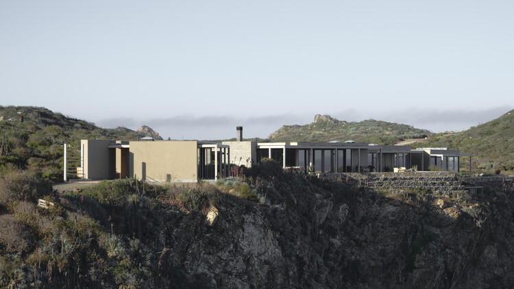 House JM / LOTE STUDIO + Ignacio Ferreira - Image 1 of 24