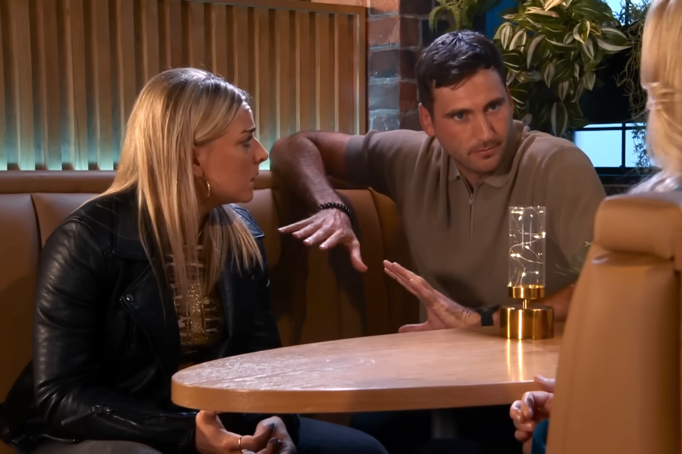 coronation street tia wardley kit green