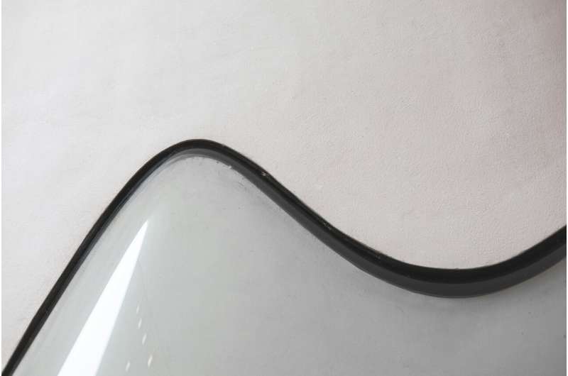 Credit: Unsplash/CC0 Public Domain curved pipe