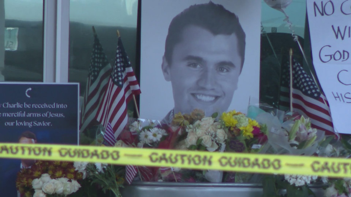 Who is speaking at Charlie Kirk's memorial service?