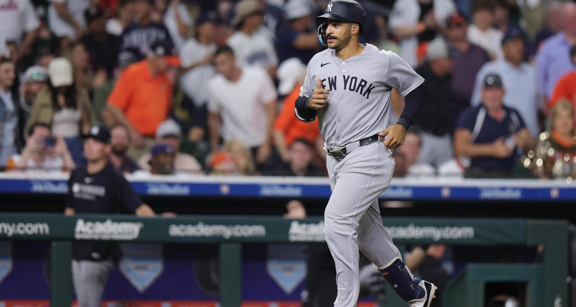 Rodón ties for MLB lead with 16th win as Yankees beat Astros 8-4