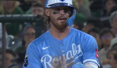 Wacha throws 6 shutout innings for his 10th win as Royals top Athletics 4-2