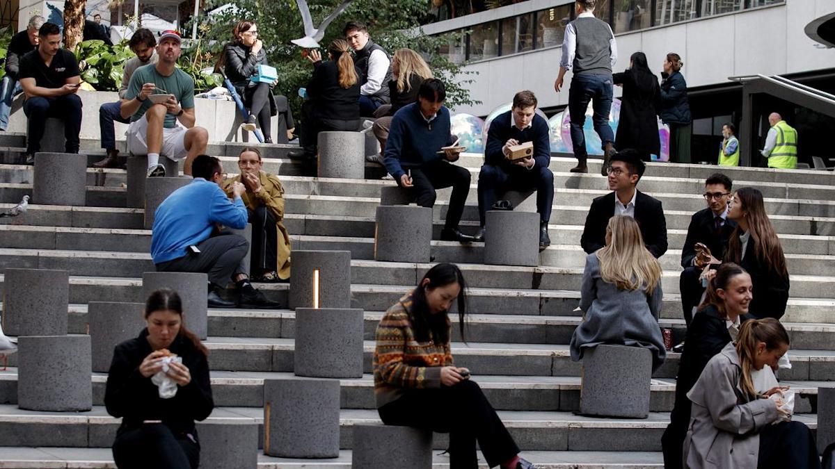 Aussie workers facing major job cuts