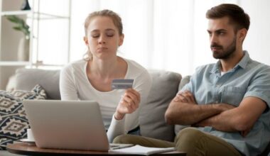 There are 5 financial lies people tell themselves, says 1 finance columnist — how many are you selling yourself on?