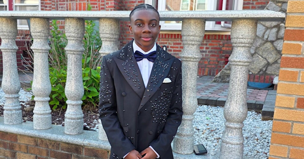 In NYC mayor's race, shooting death of 13-year-old sparks debate about gang database and public safety