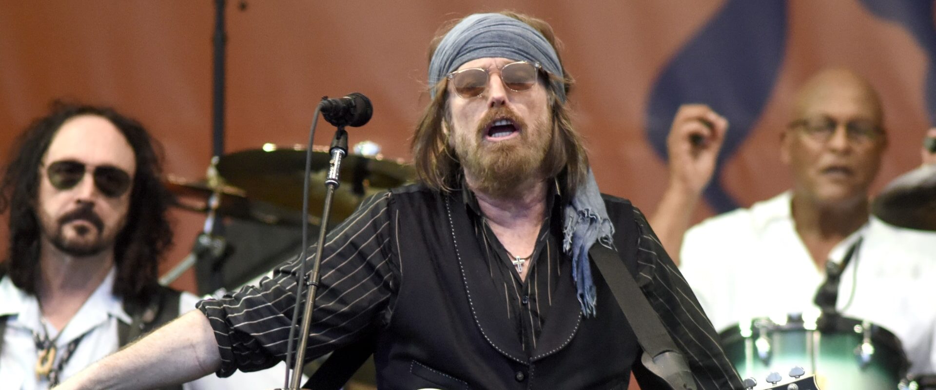 On This Day in 2017, Tom Petty Took the Stage for the Final Time Before His Death—Watch Him Perform His Last Song Ever