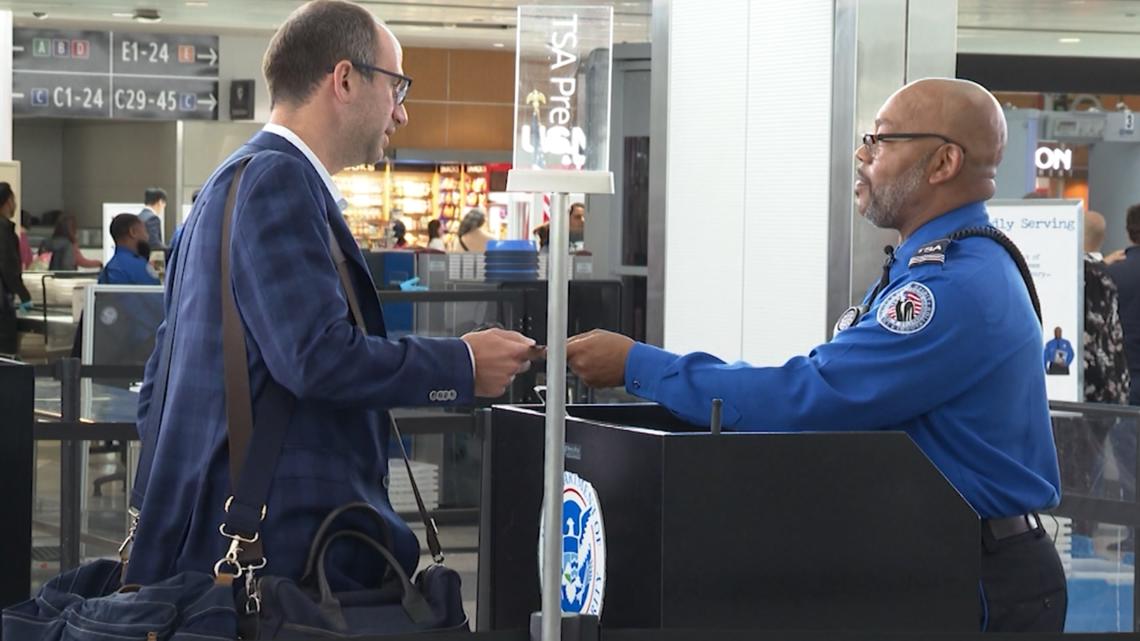 Houston flyers may soon see new TSA lanes just for families and military