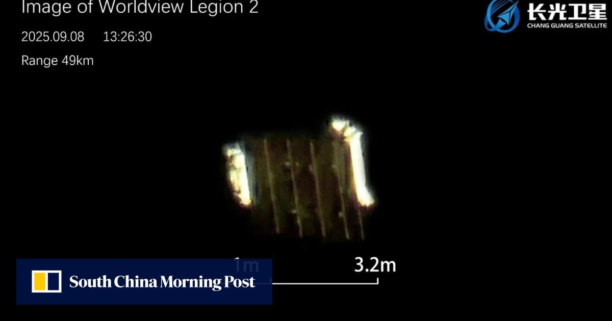 US satellite spies on Chinese space station and more. China spies back