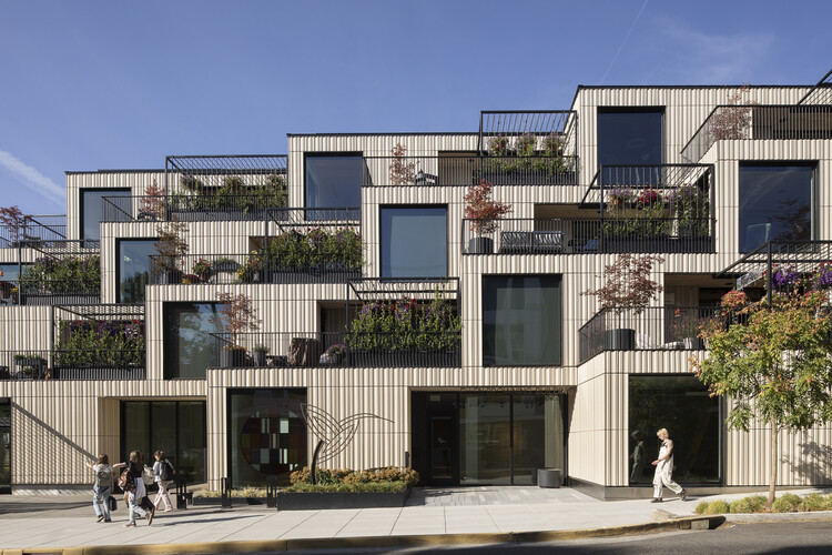 Ellen Browning Building / Hacker Architects - Exterior Photography, Balcony