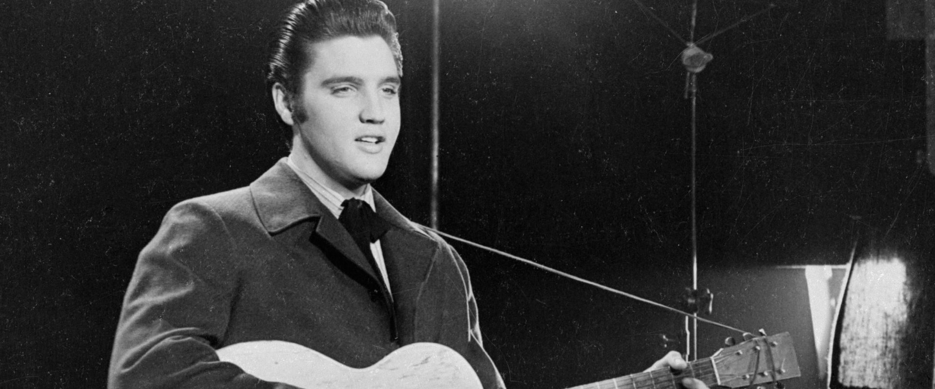 On This Day in 1965, Elvis Presley Began a Historic Chart Run With His Biggest-Selling Single Ever