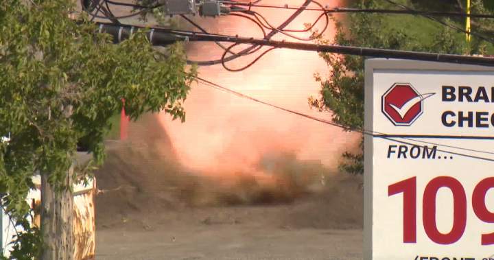 Woman charged after suspicious package forces evacuation of Calgary neighbourhood