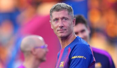 BARCELONA, SPAIN - AUGUST 10: Robert Lewandowski of FC Barcelona is presented to the fans prior to the Joan Gamper Trophy match between FC Barcelona and Como1907 at Estadi Johan Cruyff on August 10, 2025 in Barcelona, Spain. (Photo by Alex Caparros/Getty Images)