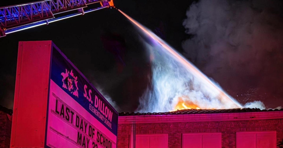 Fire guts vacant Fort Worth building that once housed elementary school, draws 80-plus firefighters