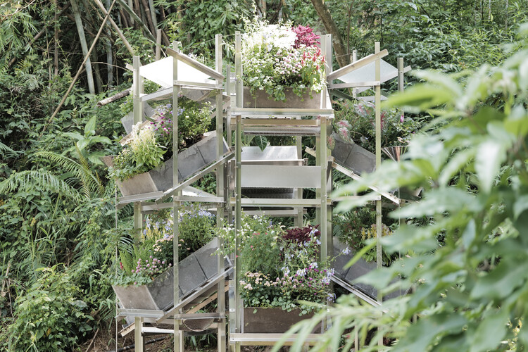 Flower Room / Office for Roundtable + JXY Studio - Exterior Photography, Garden