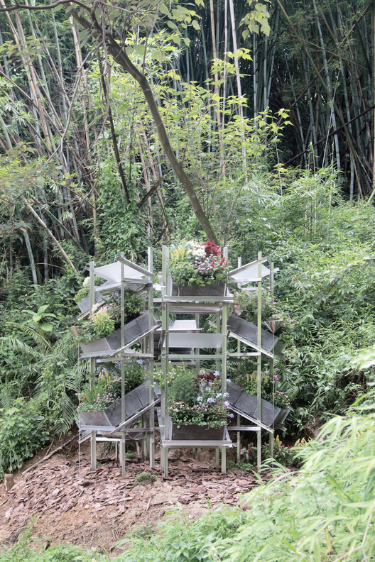 Flower Room / Office for Roundtable + JXY Studio - Image 2 of 27