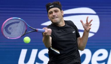 Taylor Fritz defeats Tomas Machac in straight sets on Sunday at Flushing Meadows.