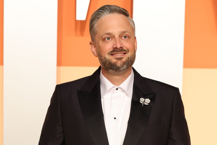 Nate Bargatze attends the 2025 Vanity Fair Oscar Party at Wallis Annenberg Center for the Performing Arts on March 2, 2025 in Beverly Hills, California.