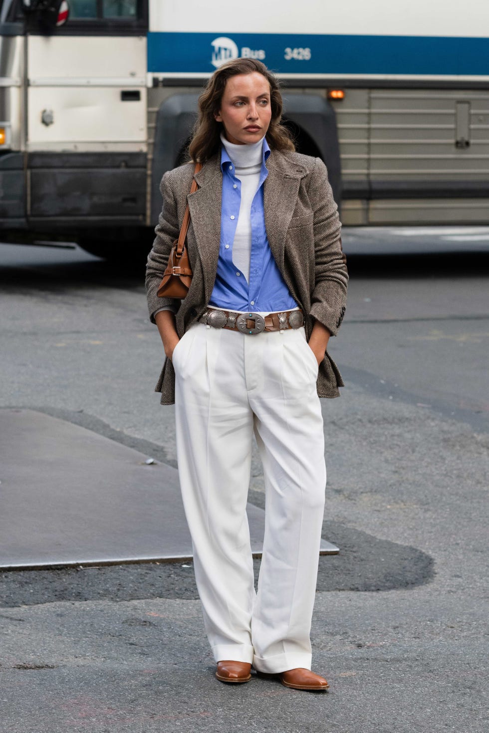 nyfw street style plaid blazer and white pants