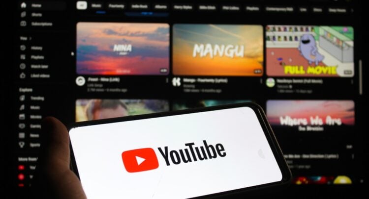 Alphabet’s YouTube Adds AI Tools to Keep Creators and Lift Revenue