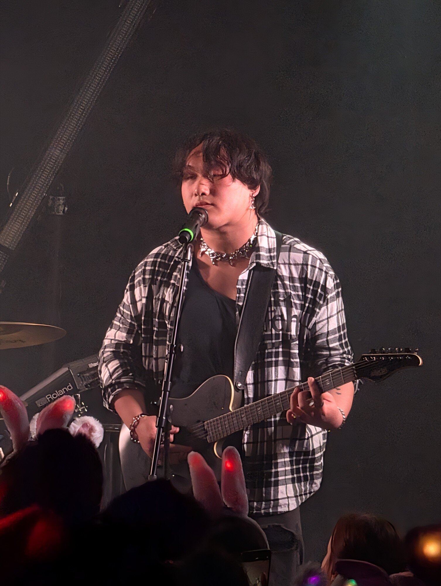 google pixel 10 pro xl camera sample concert 4