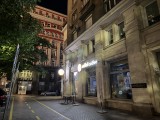 Low-light samples, main camera (1x), 12MP - f/1.8, ISO 1000, 1/10s - Apple iPhone 17 Pro Max review