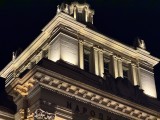 Low-light samples, telephoto camera (4x), 24MP - f/2.8, ISO 800, 1/33s - Apple iPhone 17 Pro Max review