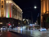Low-light samples, telephoto camera (4x), 24MP - f/2.8, ISO 1600, 1/25s - Apple iPhone 17 Pro Max review