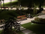 Low-light samples, telephoto camera (4x), 12MP - f/2.8, ISO 3200, 1/25s - Apple iPhone 17 Pro Max review