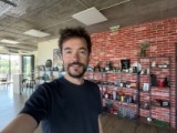 Selfie samples - f/1.9, ISO 125, 1/60s - Apple iPhone 17 Pro Max review