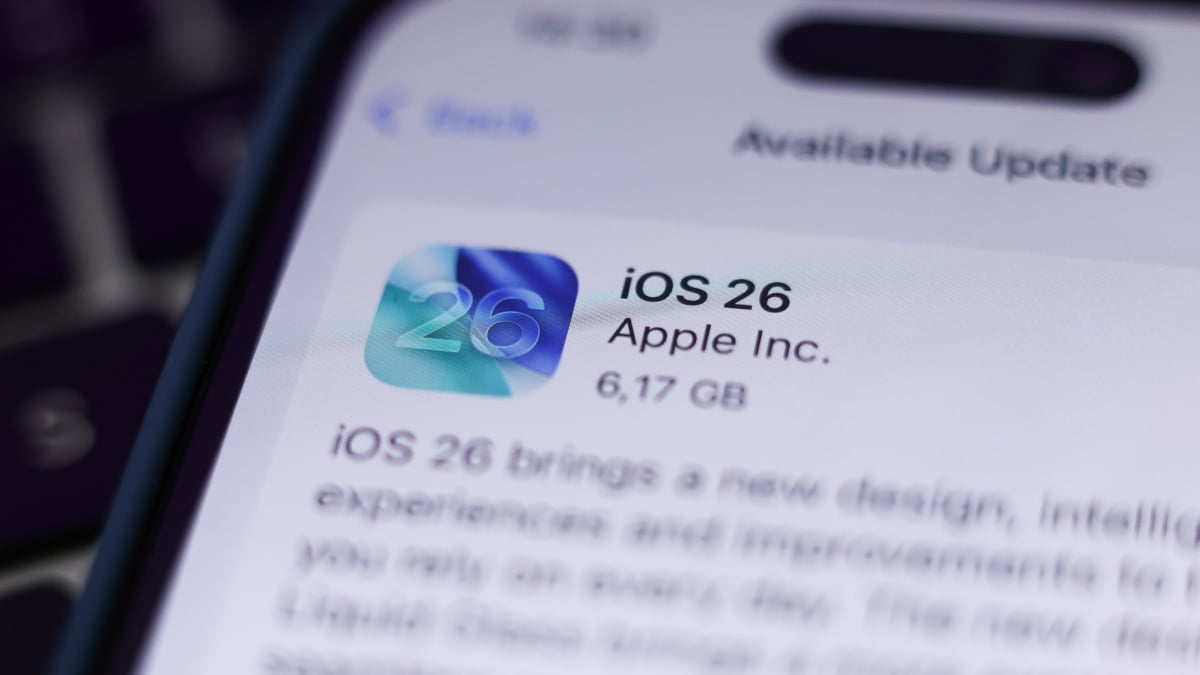Can you uninstall iOS 26?