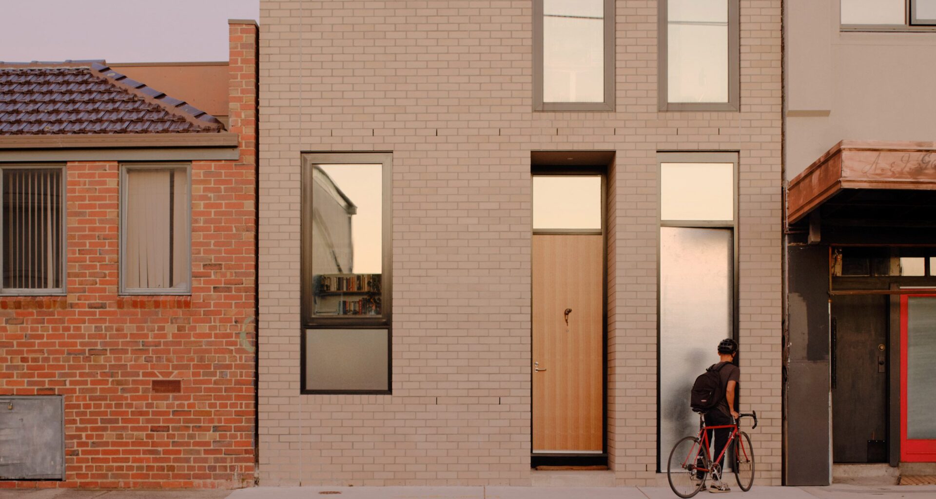 Compact home in Melbourne by Jos Tan "celebrates city living"