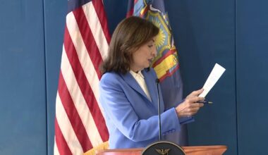 Hochul signs executive order to make COVID vaccines more accessible in New York