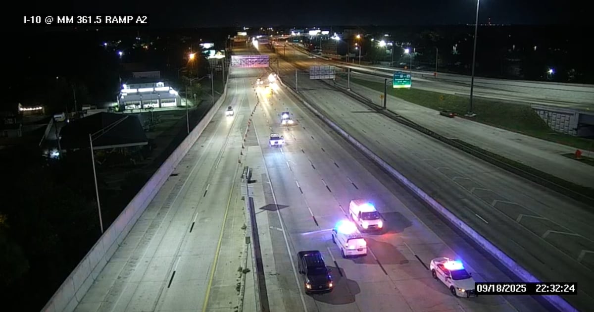 Four shot, one dead in drive-by shooting on I-10 near Downtown Jacksonville – 104.5 WOKV