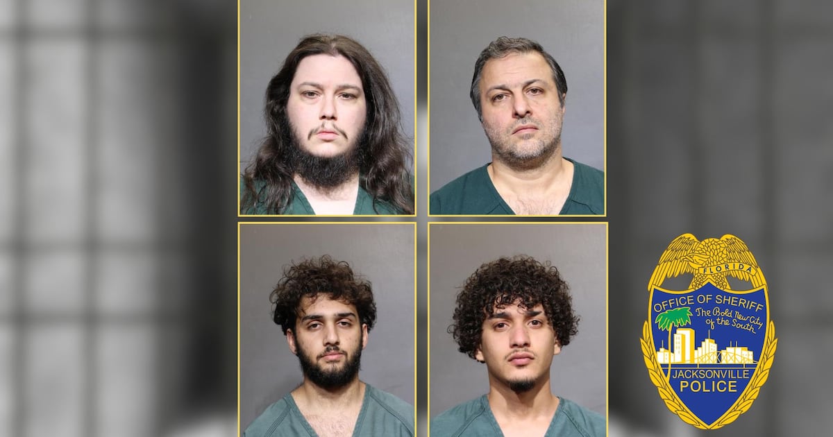 Four Jacksonville smoke shop clerks arrested in nitrous oxide sales investigation, police say – Action News Jax