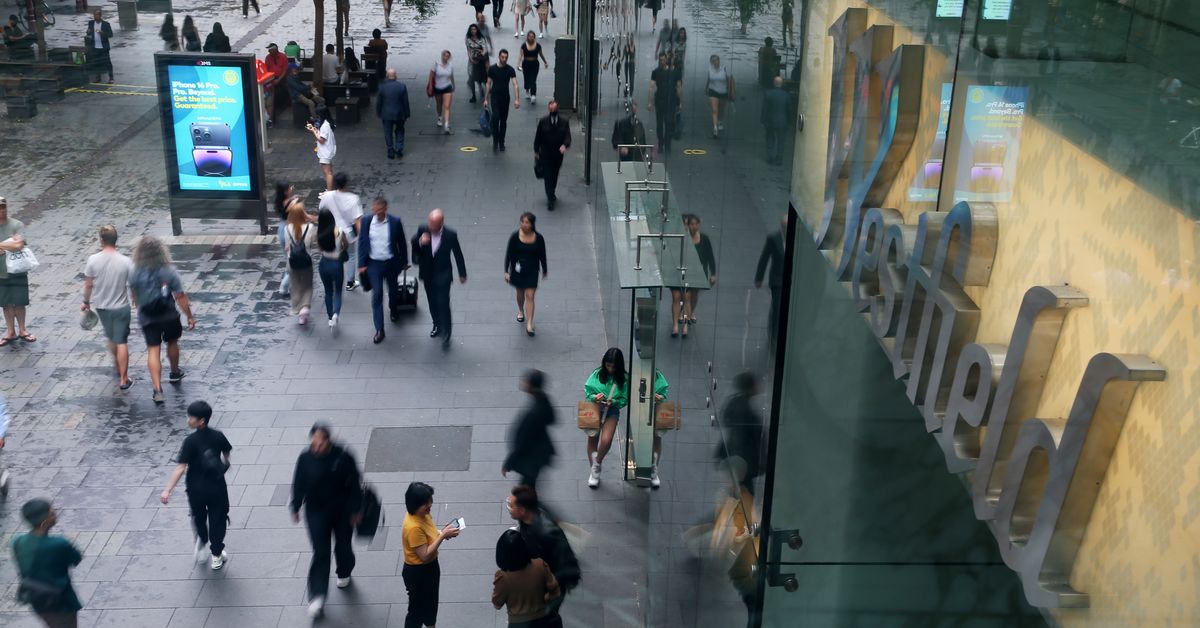 Eleven per cent of Aussies admit to using credit to cover everyday expenses