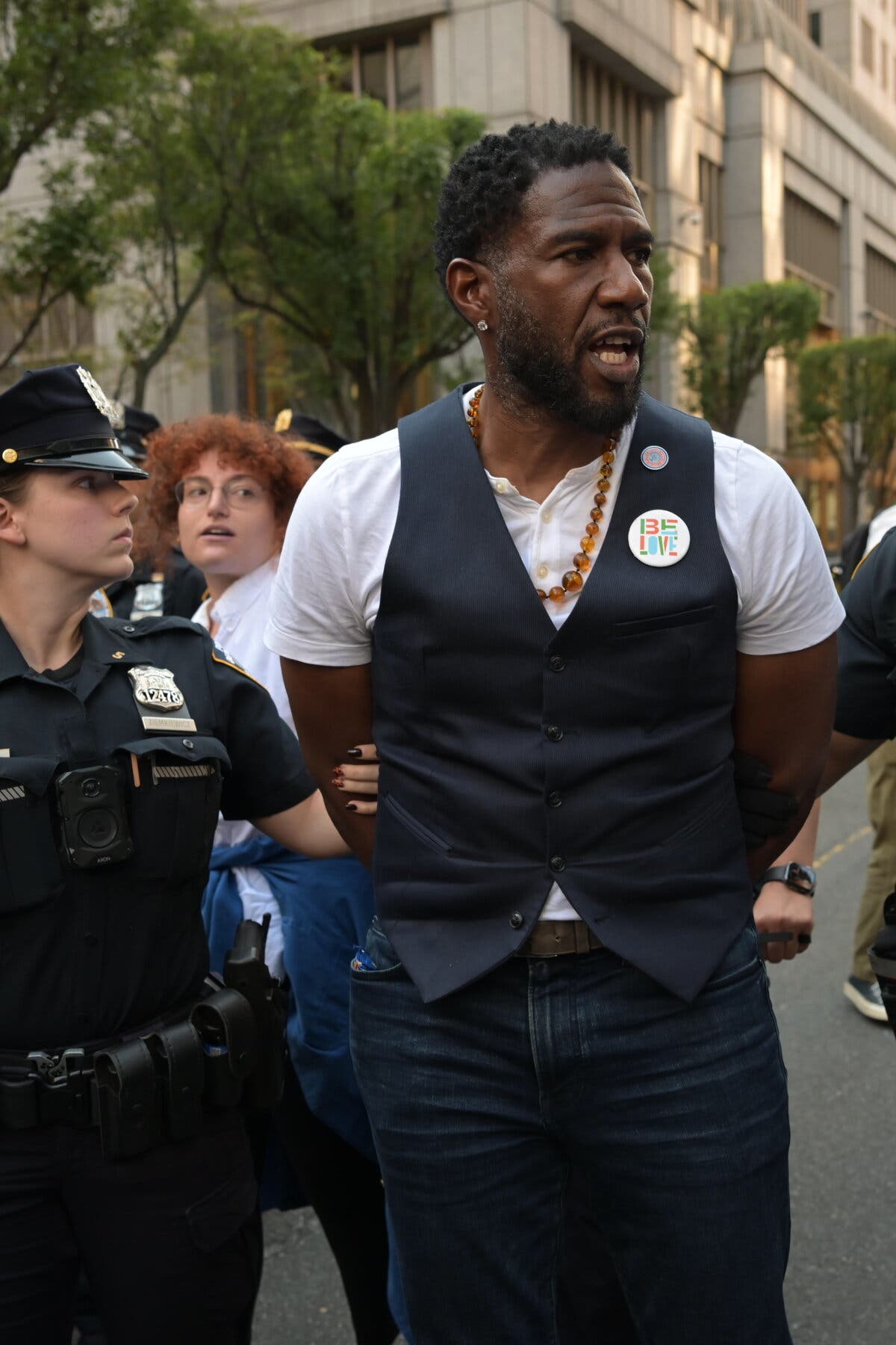 11 Democratic Officials Arrested Trying to Access ICE Detention Cells