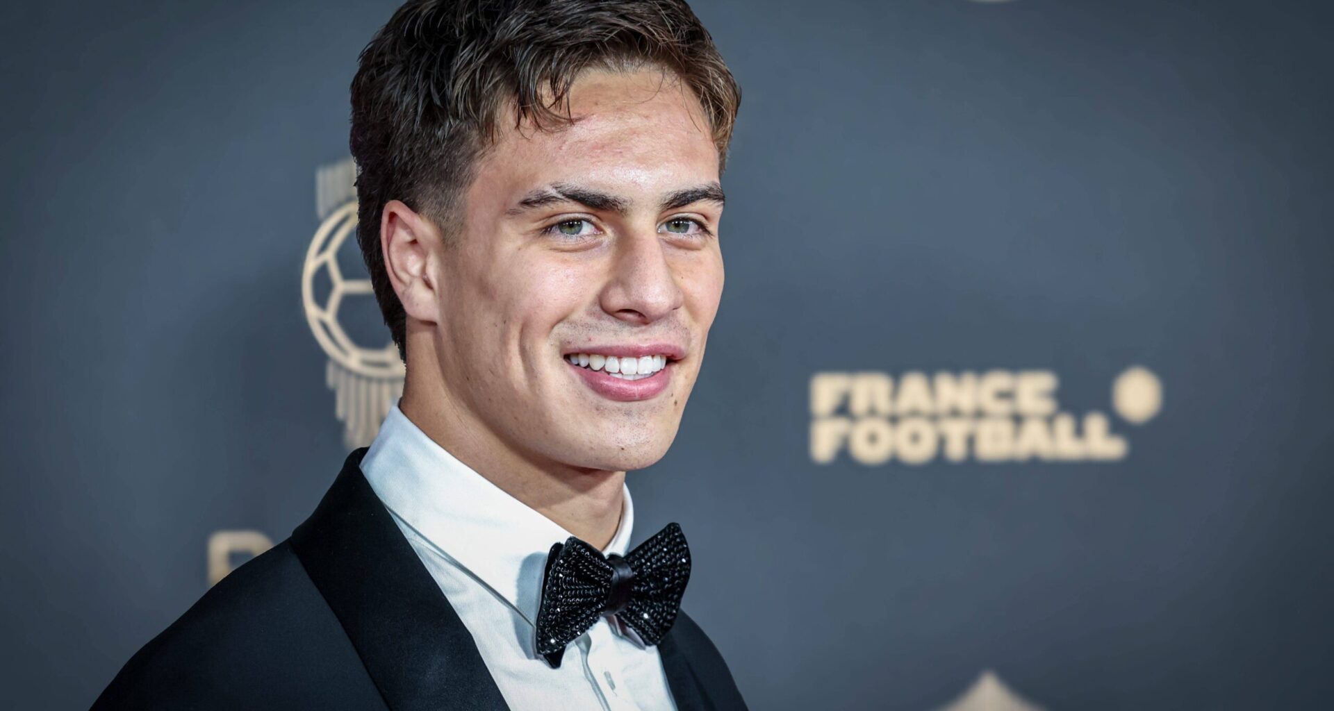 Arsenal have 'made contact' to sign £87m Juventus star