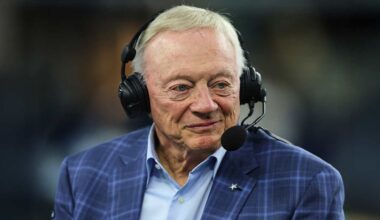 Jerry Jones on Cowboys' injury status, a Brandon Aubrey extension, more