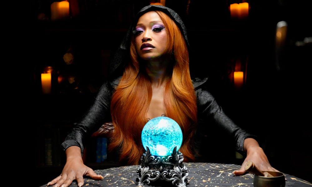 'Dread Manor' Trailer - Keke Palmer Hosts Horror Anthology Series [Exclusive]