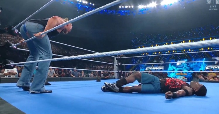 Brock Lesnar splits his pants giving Ron Cena an F5